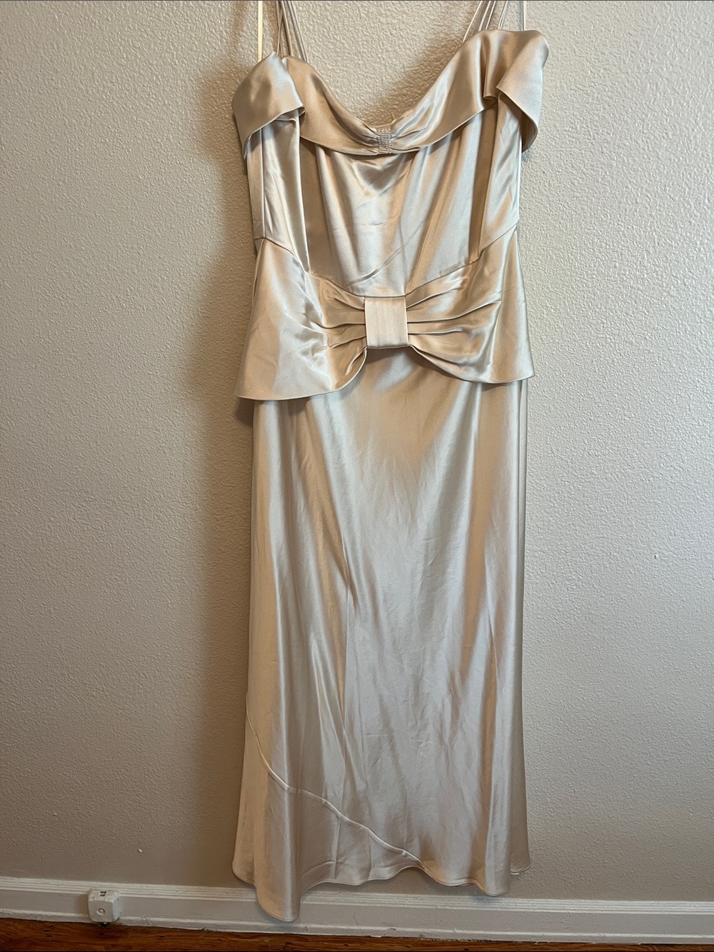 Donetta dress in Magnolia